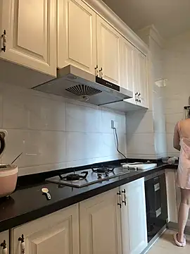 aa520uv online show from September 2025 04:46:02 AM