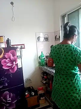 Snapshot of sohona101 chatting on March 2025 07:07:02 AM sohona101 online show from March 2025 07:07:02 AM