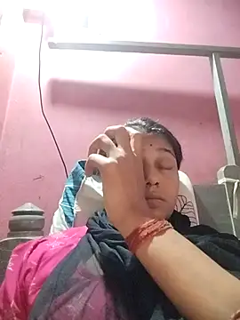 Snapshot of Ayeshaji chatting on November 2025 05:40:02 AM Ayeshaji online show from November 2025 05:40:02 AM