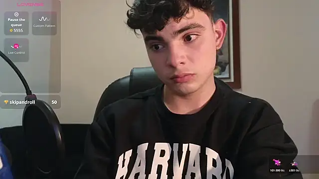 Snapshot of lukeboyce33 chatting on March 2026 05:08:02 AM lukeboyce33 online show from March 2026 05:08:02 AM