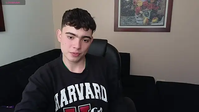 lukeboyce33 online show from April 2026 05:31:02 PM