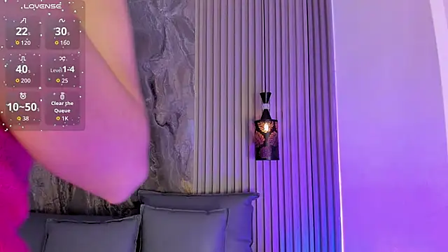 MiaScott5 online show from September 2025 03:39:02 AM