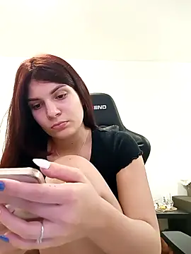 MeCherryy online show from December 2025 02:03:01 PM