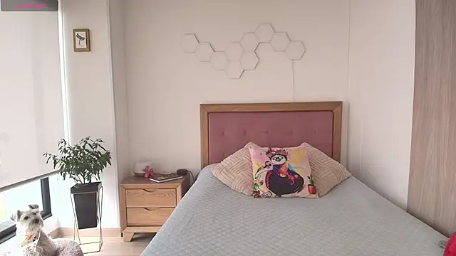 Sairy  online show from September 2025 05:51:02 PM