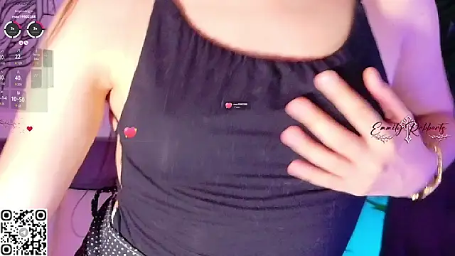 Emmi Roberts online show from April 2026 11:40:01 PM