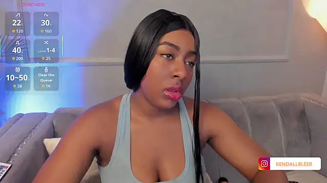 Kendallbleer online show from November 2025 12:15:02 PM