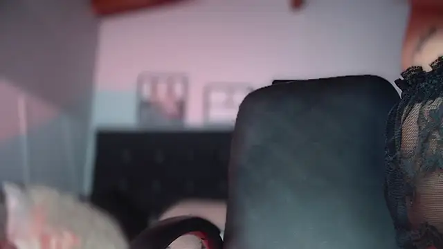 Taylor dolll online show from September 2025 01:07:01 AM