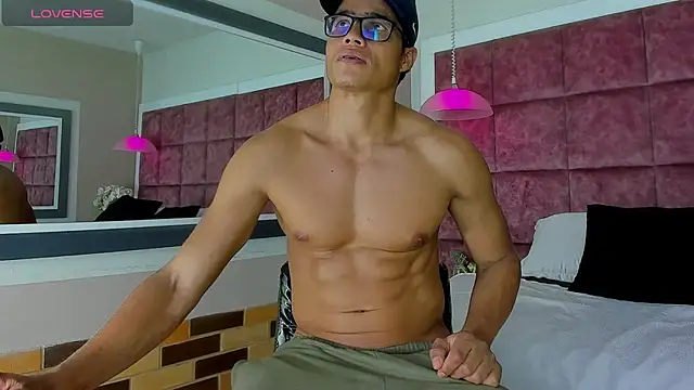 Christian Musclet4 online show from March 2025 05:45:02 PM