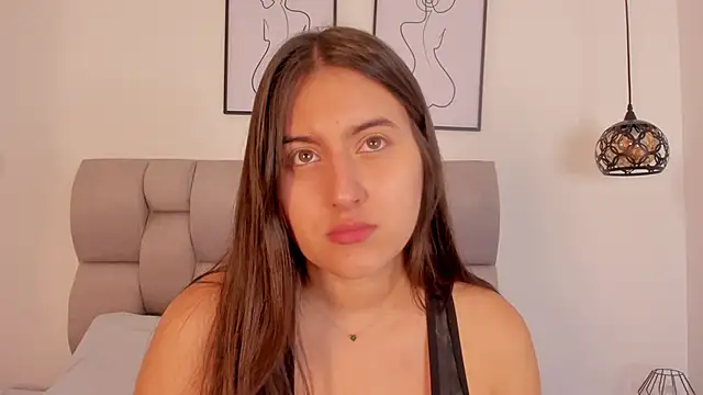 Snapshot of Hanna_Evans__ chatting on September 2025 12:31:02 PM Hanna Evans online show from September 2025 12:31:02 PM