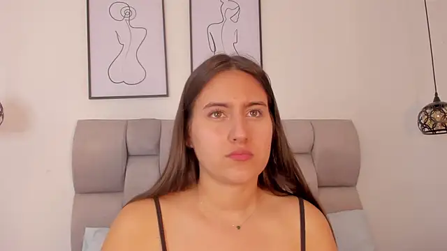 Snapshot of Hanna_Evans__ chatting on October 2025 01:08:02 PM Hanna Evans online show from October 2025 01:08:02 PM