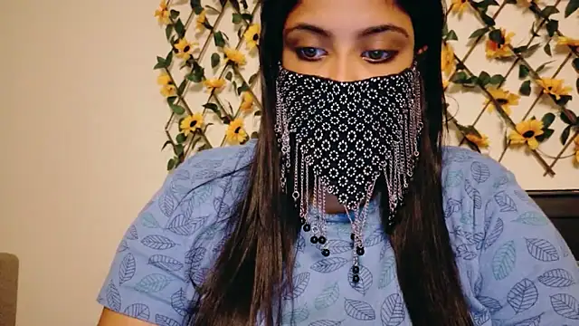 Snapshot of Tamil_hot_whiskey_girl chatting on May 2026 12:23:02 PM Tamil hot whiskey girl online show from May 2026 12:23:02 PM