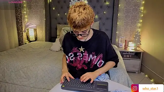 Matty Sparkk online show from December 2025 01:41:02 PM