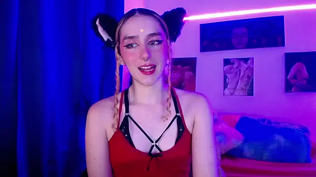 TwinFlamesX online show from October 2025 06:10:02 AM