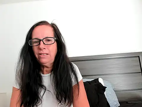 peachgoddess online show from October 2025 01:55:02 PM