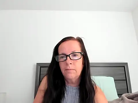 peachgoddess online show from April 2026 02:35:01 PM