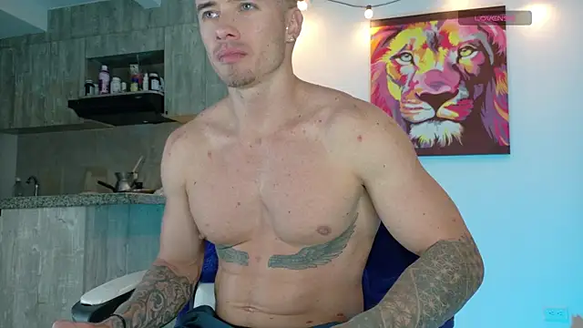 Ryannblue07 online show from May 2026 11:34:01 PM