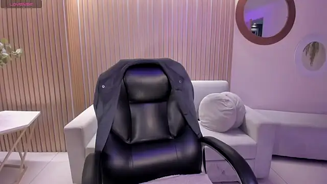 LarisaSmirnov online show from September 2025 04:26:01 AM