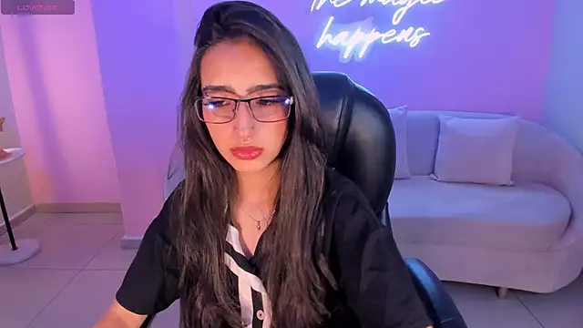 LarisaSmirnov online show from October 2025 03:51:02 AM