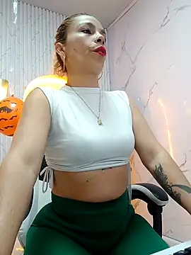 ferchisconejita online show from October 2025 01:08:02 PM