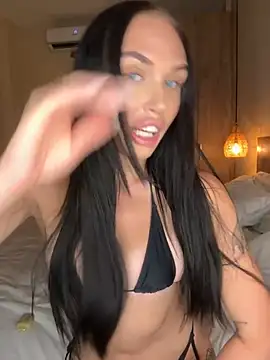 darcy daniels online show from March 2025 04:03:01 AM