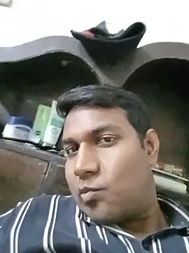 Snapshot of vikesh05 chatting on December 2025 08:04:02 PM vikesh05 online show from December 2025 08:04:02 PM