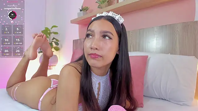 nina blake online show from November 2025 07:35:01 PM