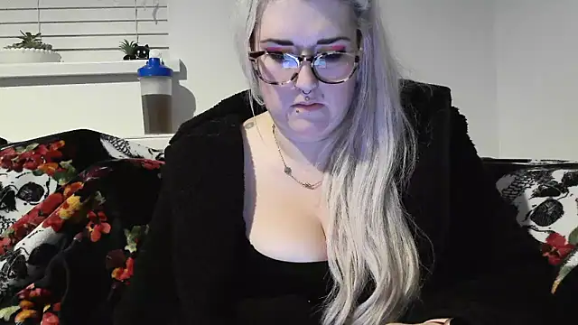 Sizzling Indie36 online show from September 2025 09:37:01 PM