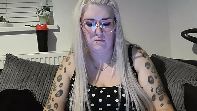 Sizzling Indie36 online show from October 2025 07:42:02 PM