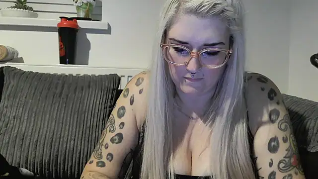 Sizzling Indie36 online show from October 2025 06:18:02 PM