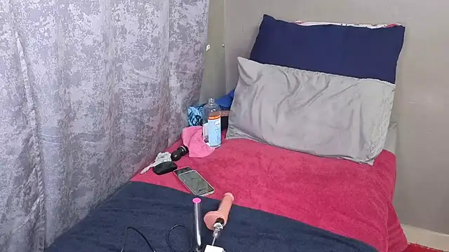 spicybootie online show from October 2025 04:41:01 PM