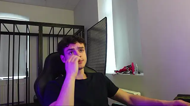 Brad Holloway online show from October 2025 12:36:02 PM