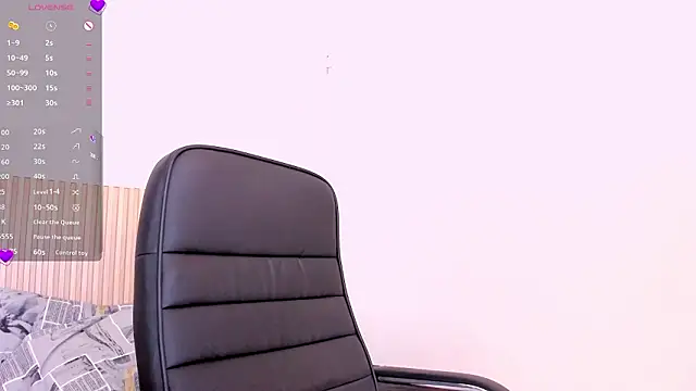 Layla arabelle online show from March 2026 07:53:01 PM