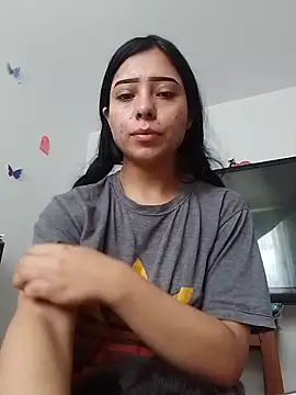 Emilybutterfly1 online show from October 2025 04:58:01 PM