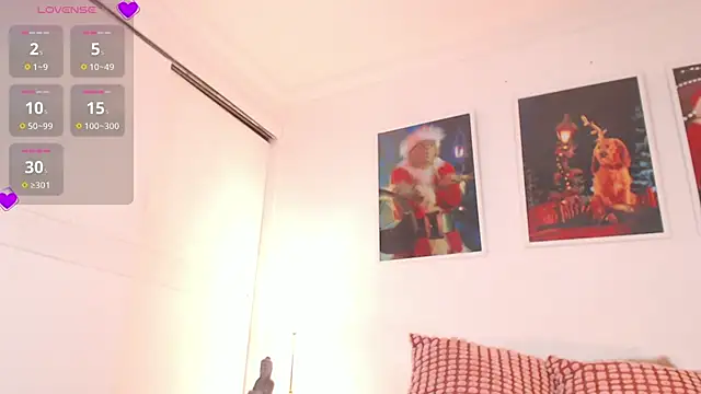 Valen ross  online show from December 2025 11:10:01 PM