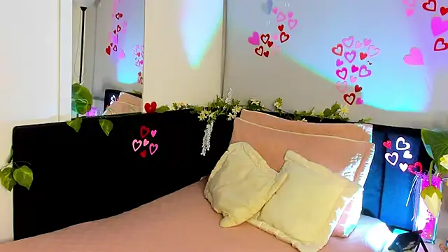 Snapshot of Zamantta chatting on September 2025 05:00:02 AM Zamantta online show from September 2025 05:00:02 AM