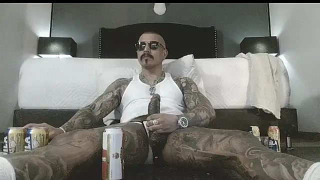 danilog515 online show from November 2025 05:18:02 AM