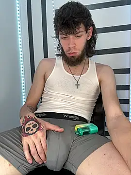 Snapshot of bwcizThrobbing chatting on February 2026 12:41:02 AM bwcizThrobbing online show from February 2026 12:41:02 AM