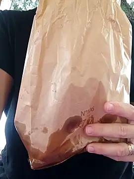 emiliemilf online show from October 2025 05:35:02 PM