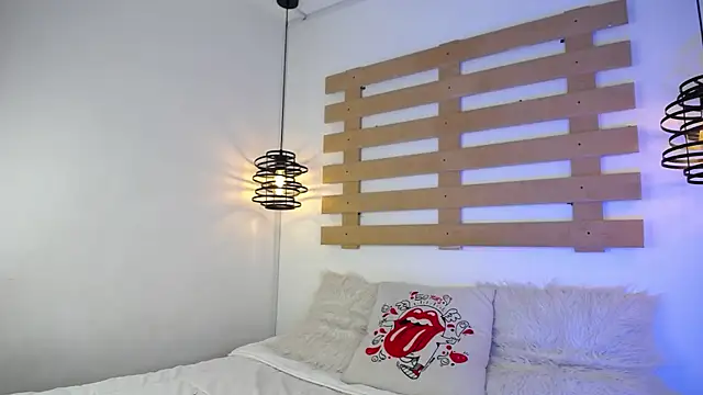 Andy Leex online show from September 2025 08:19:01 PM