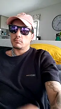 TAIZ69WORLD online show from September 2025 02:57:01 AM