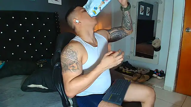 ethan dalton  online show from September 2025 02:46:01 AM