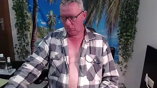 JamesBauer online show from December 2025 04:28:02 AM