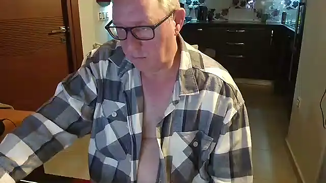 JamesBauer online show from February 2026 04:29:01 AM