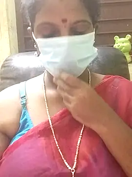 poojaa-rani online show from October 2025 05:03:01 PM