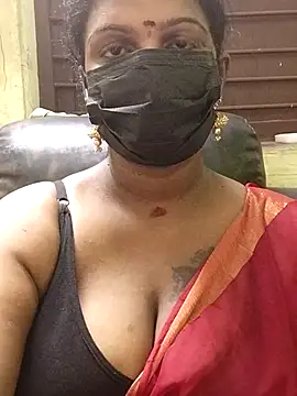 poojaa-rani online show from November 2025 05:25:02 PM