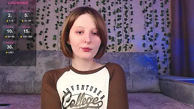 Snapshot of c0ralynx chatting on November 2025 10:41:02 AM c0ralynx online show from November 2025 10:41:02 AM