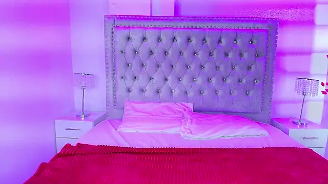 Lia adamsss online show from September 2025 03:43:01 AM