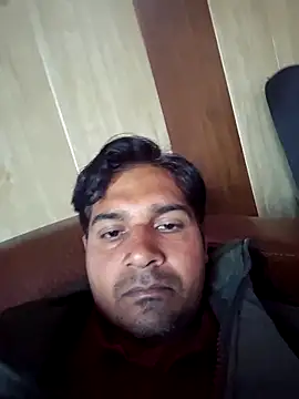 johnny8731 online show from February 2026 07:23:01 AM