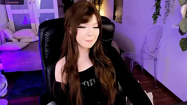 maddymystie online show from April 2026 01:53:02 PM