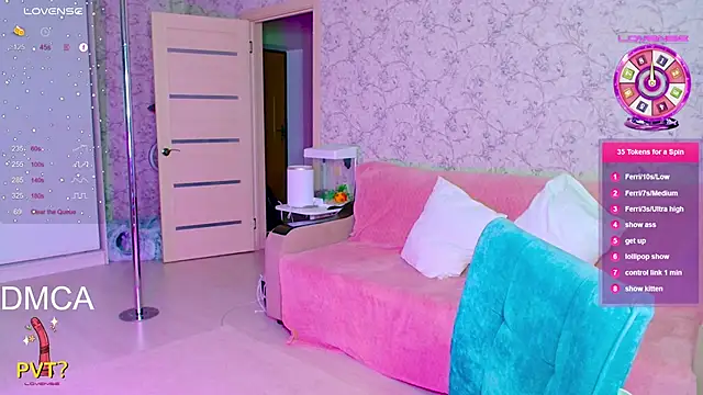 Snapshot of vinkiepinkie chatting on February 2026 04:12:02 PM vinkiepinkie online show from February 2026 04:12:02 PM